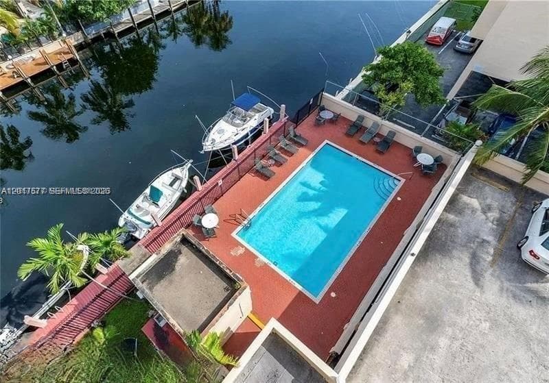ISLAND SHORES CONDO · #906 in North Miami Beach - Photo 2
