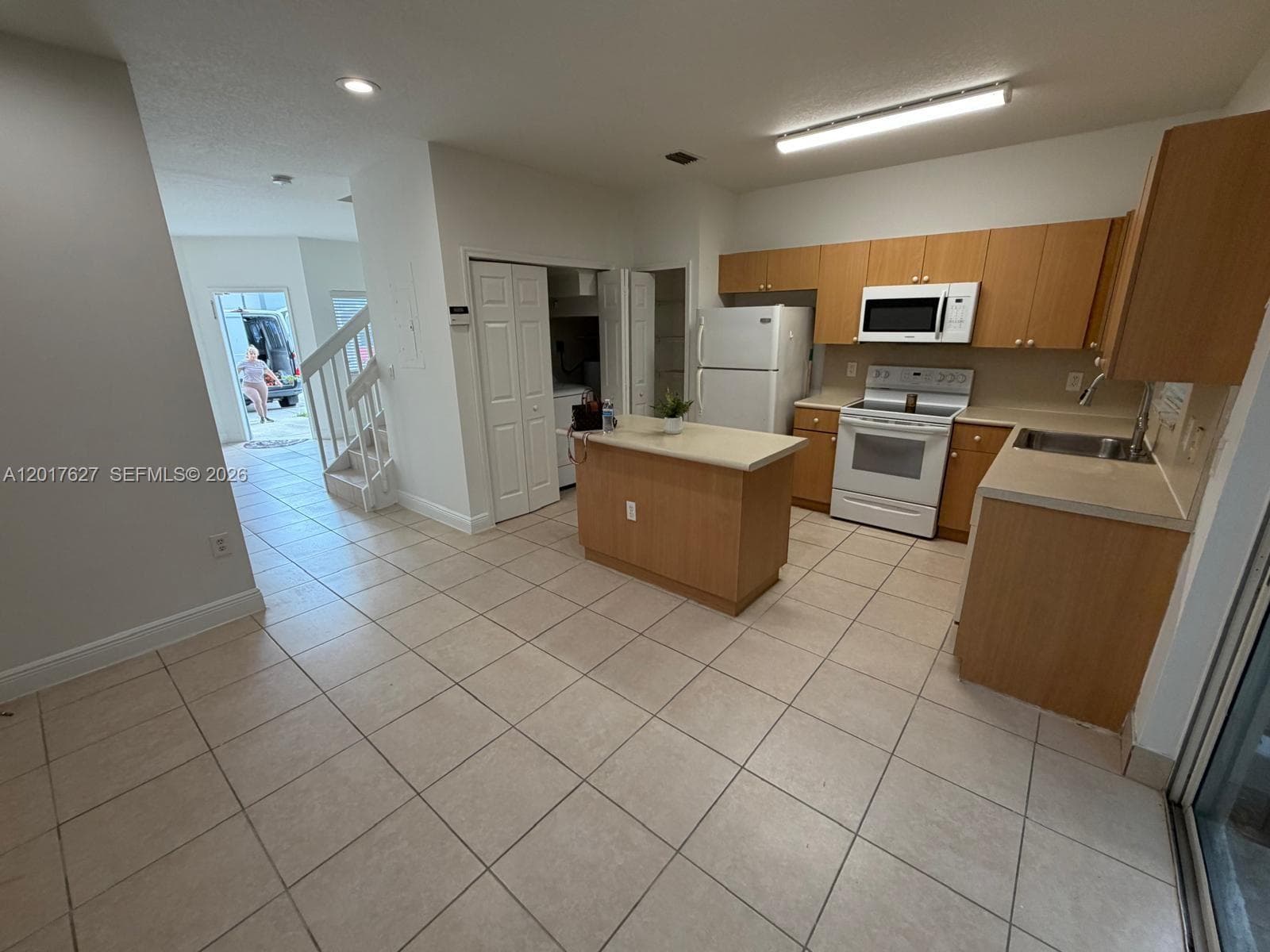 2953 SE 15th Ter photo 14