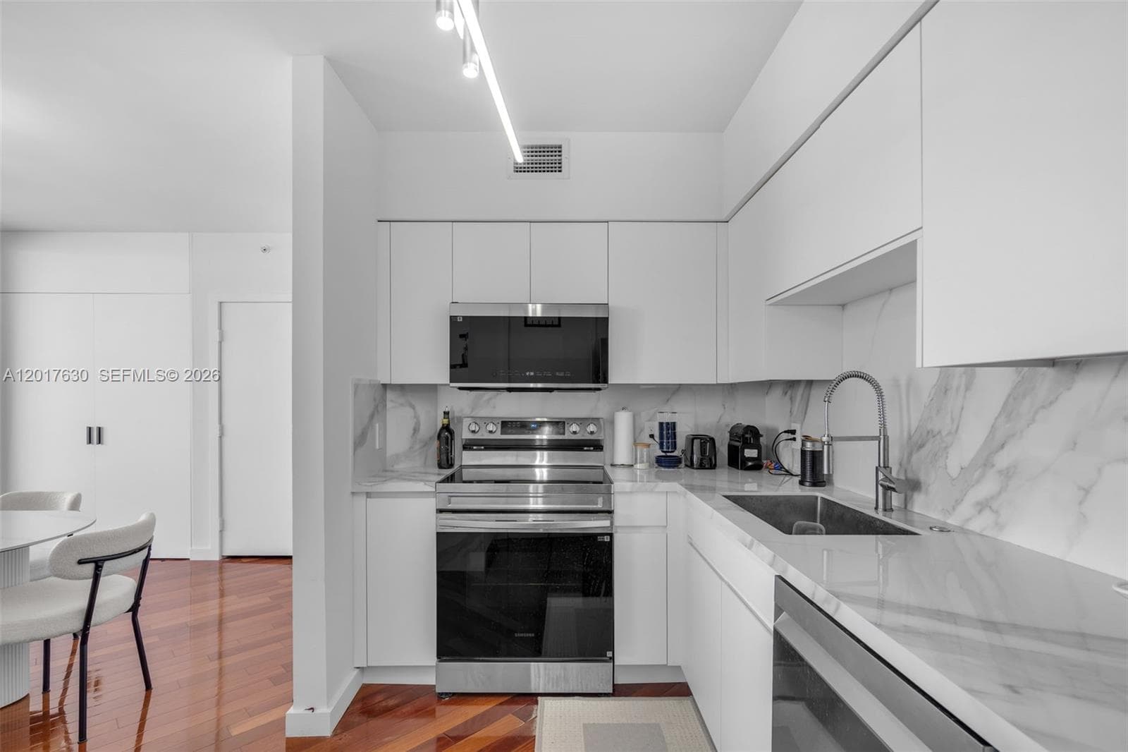 THE WAVERLY AT SOUTH BEAC · #3003 in Miami Beach - Photo 15