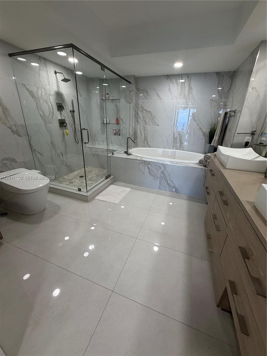 BEACH CLUB THREE CONDO · #3701 in Hallandale Beach - Photo 20