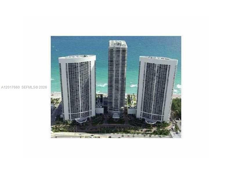 BEACH CLUB THREE CONDO · #3701 in Hallandale Beach - Photo 31