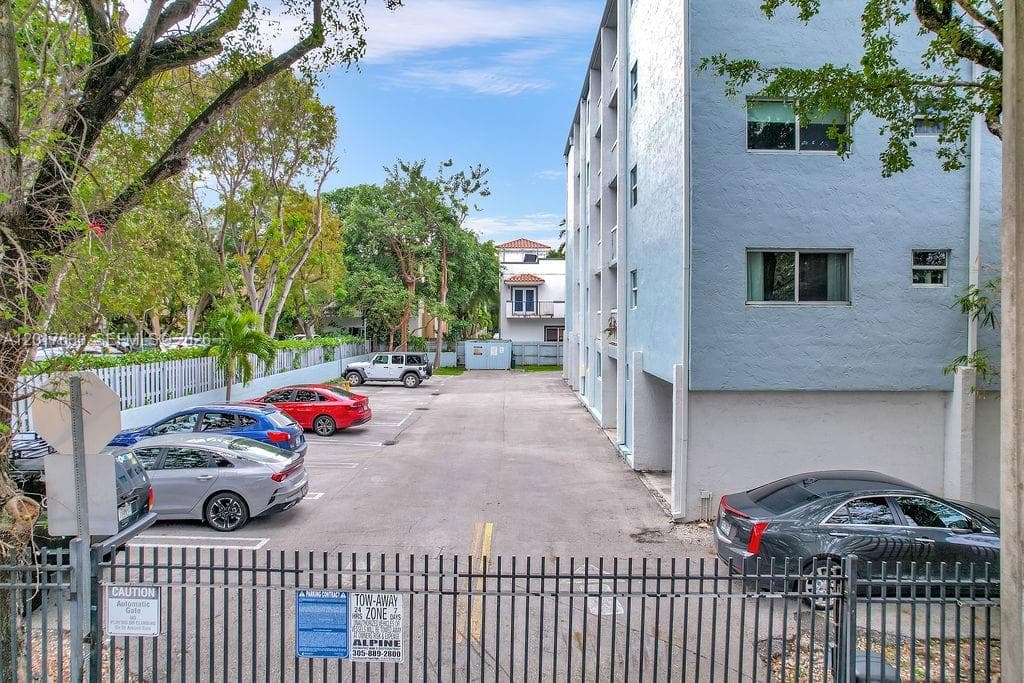 GROVES EDGE CONDO · #207 in Miami - Photo 38