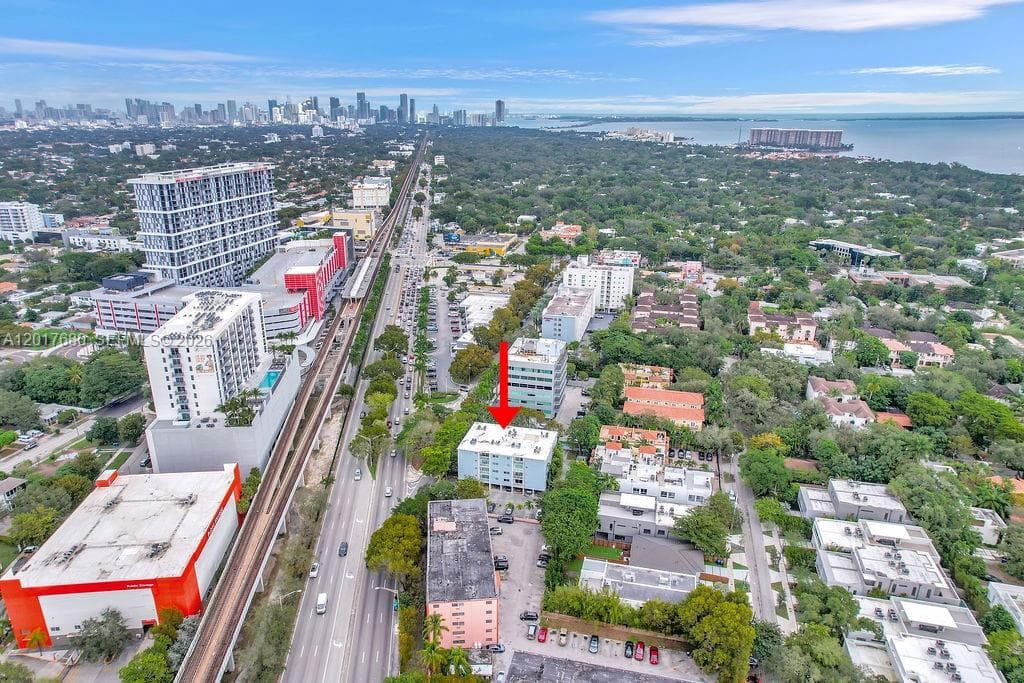 GROVES EDGE CONDO · #207 in Miami - Photo 14