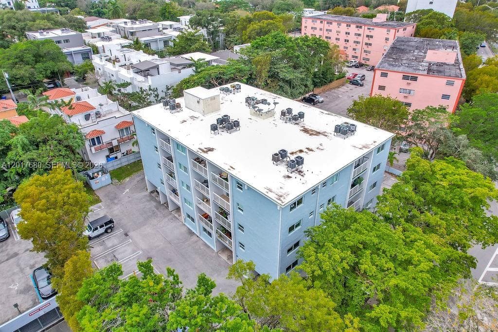 GROVES EDGE CONDO · #207 in Miami - Photo 4