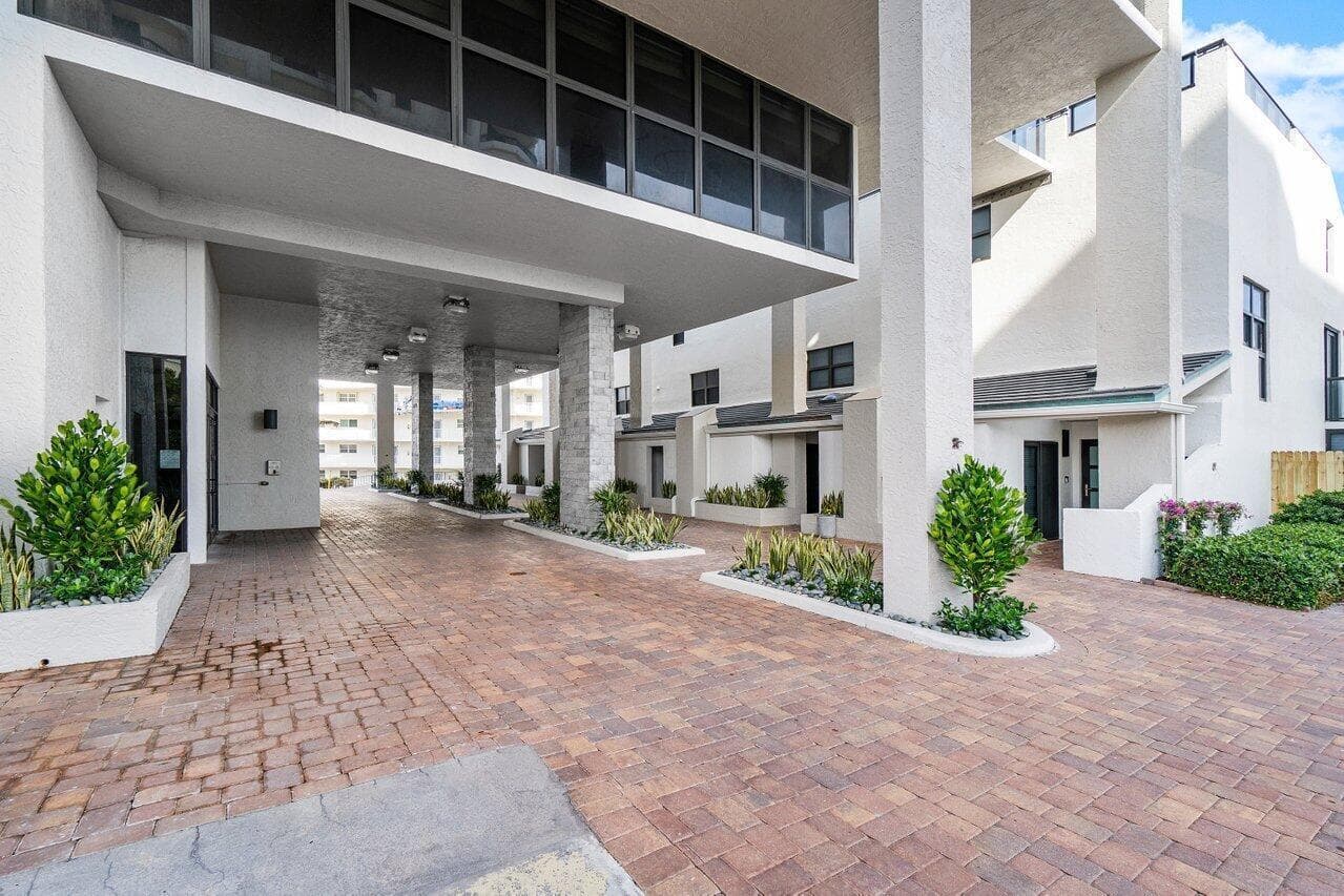 001-3115SouthOceanBoulevard-HighlandBeac