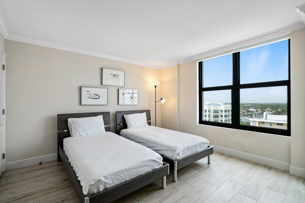 012-3115SouthOceanBoulevard-HighlandBeac