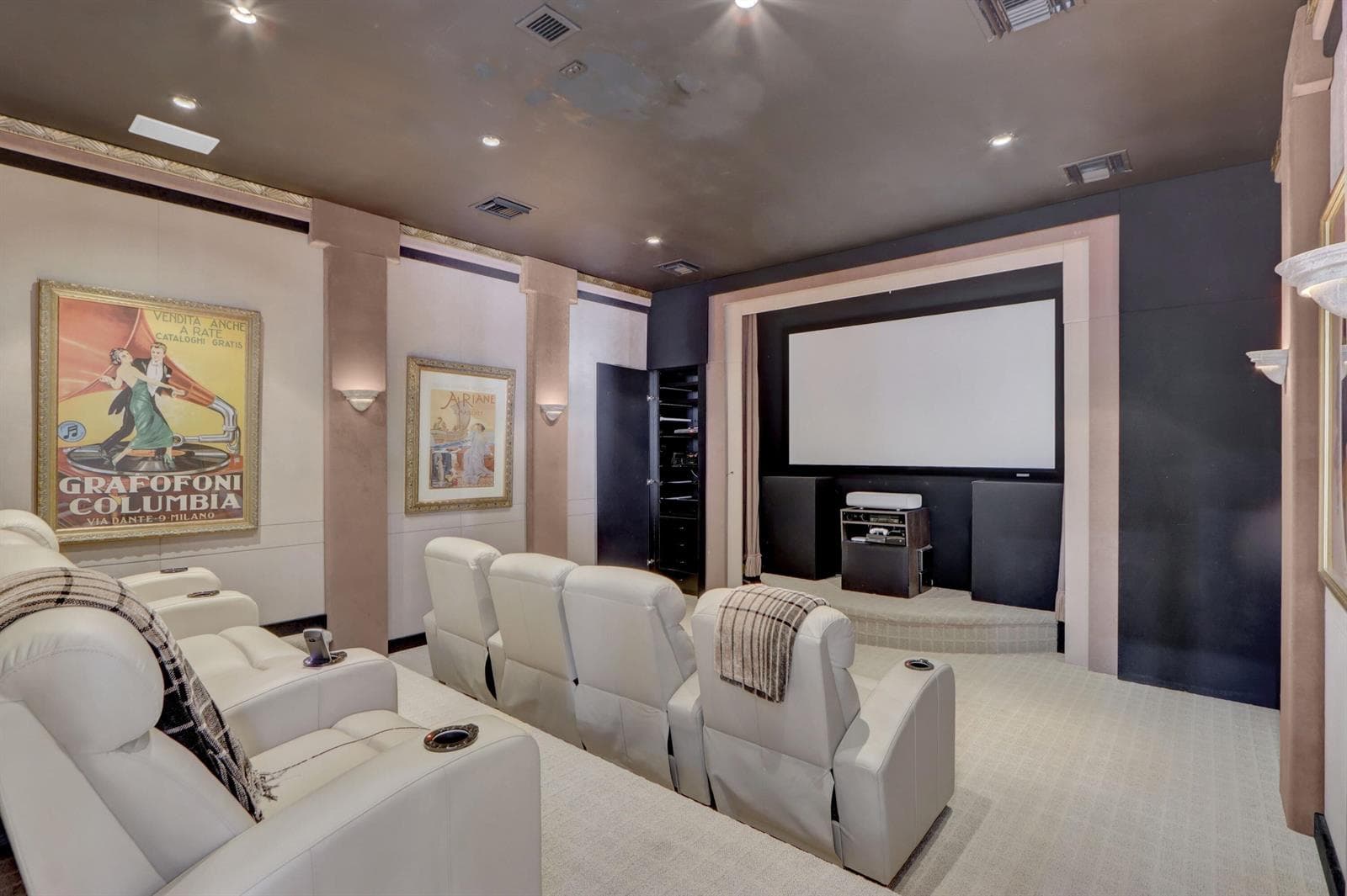 Media Room - 1