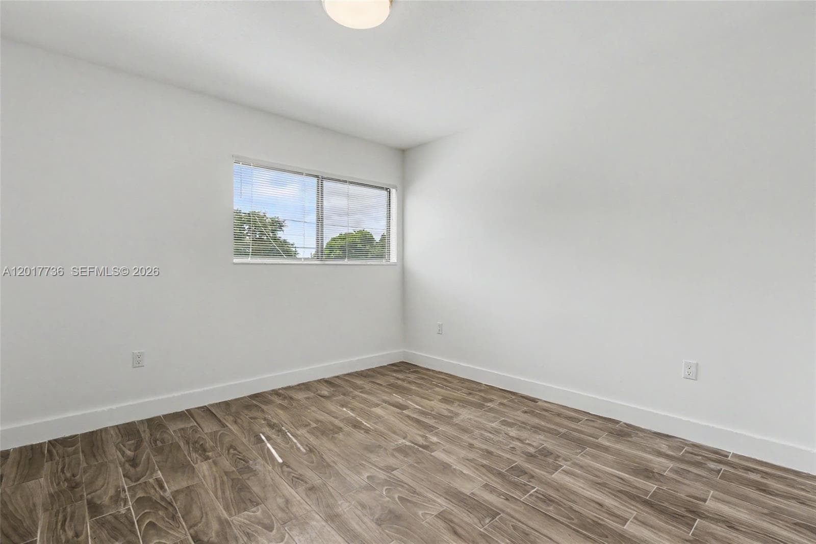 2nd bedroom upstairs