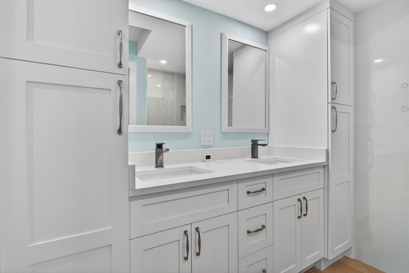 38-web-or-mls-3100-7024
