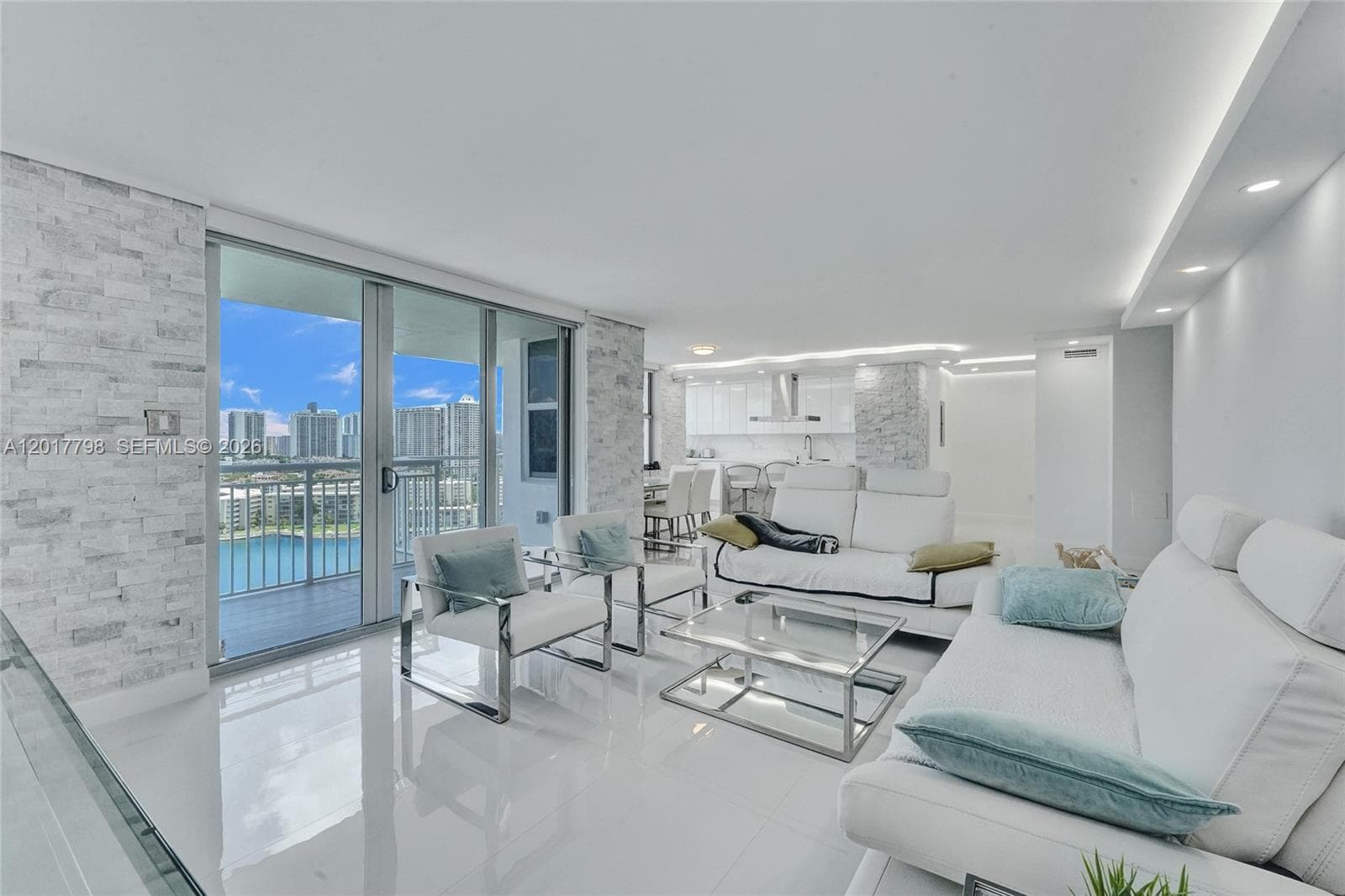 DEL PRADO MARINA · #1804 in Aventura - Photo 2
