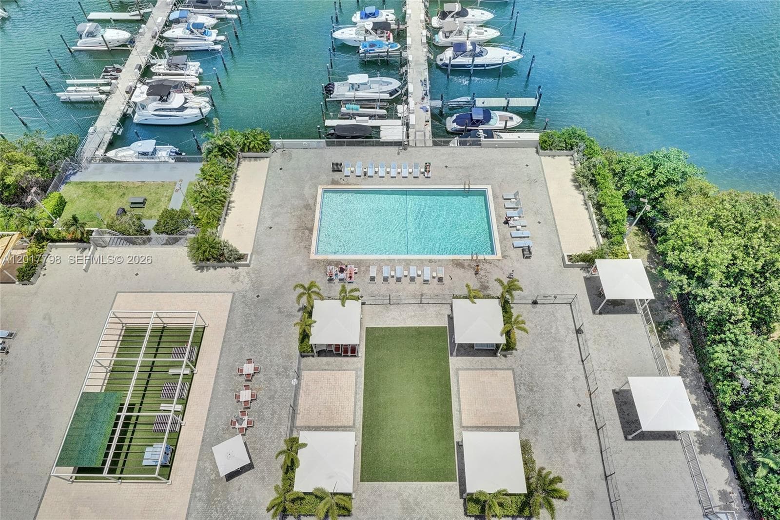 DEL PRADO MARINA · #1804 in Aventura - Photo 9