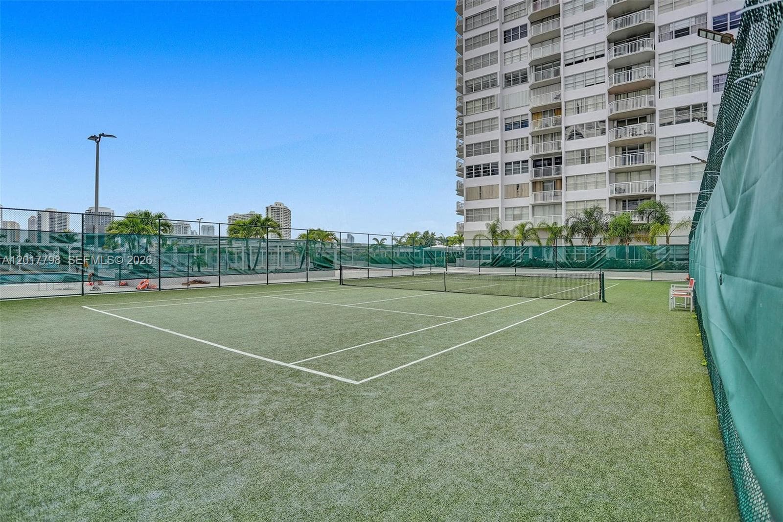 DEL PRADO MARINA · #1804 in Aventura - Photo 18