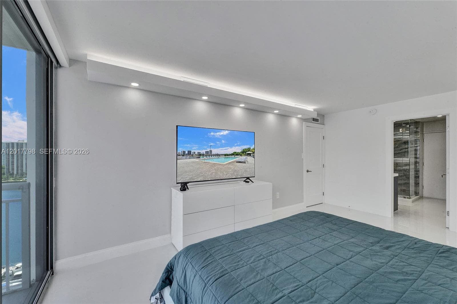 DEL PRADO MARINA · #1804 in Aventura - Photo 15