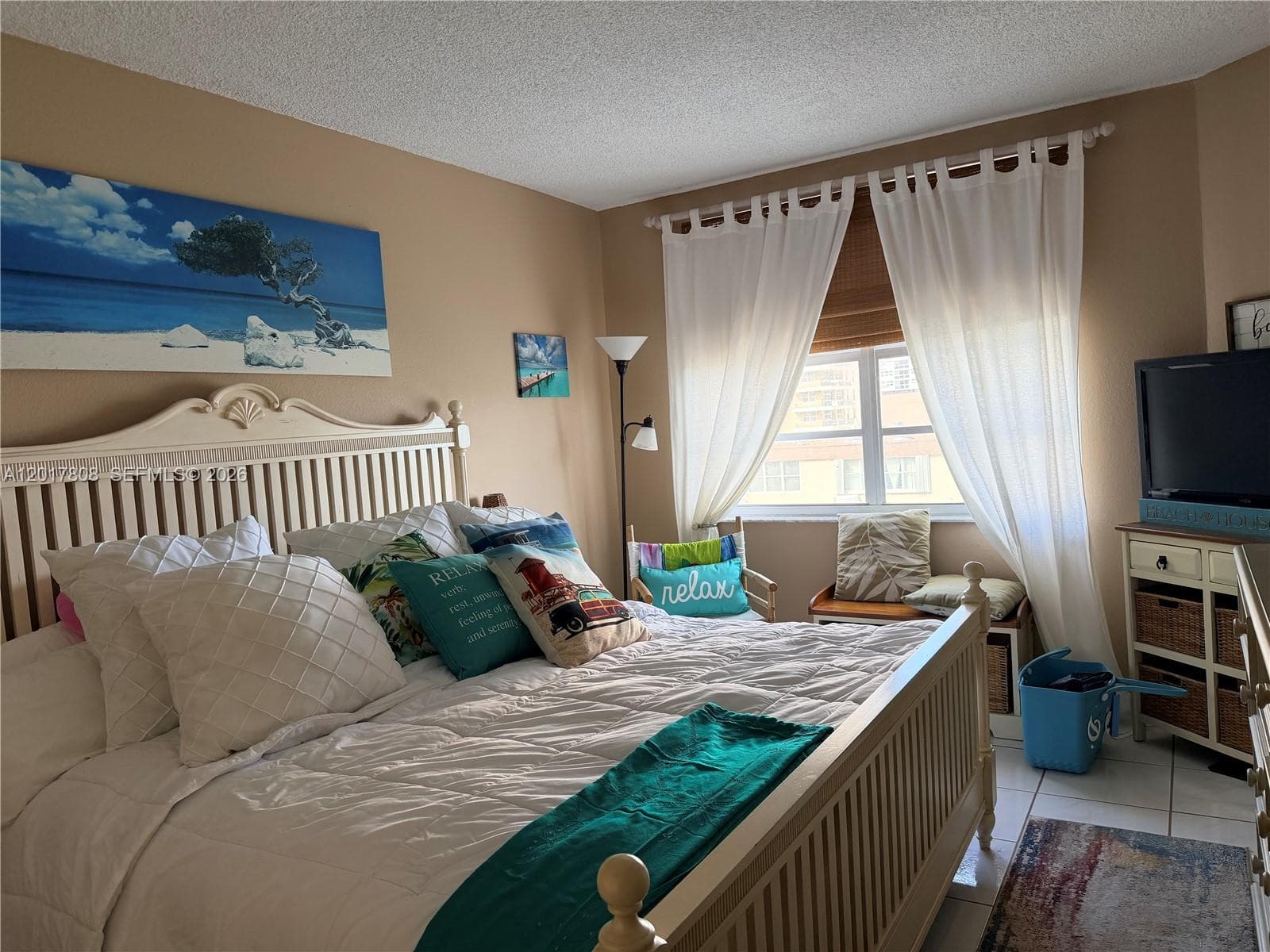 The Hemispheres Condo · #4B in Hallandale Beach - Photo 10