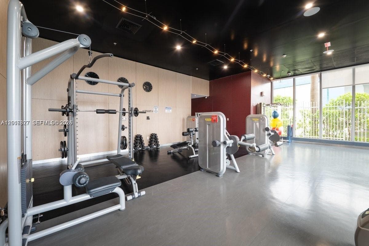 BEACHWALK CONDOMINIUM · #R1109 in Hallandale Beach - Photo 37