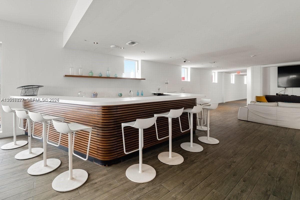 BEACHWALK CONDOMINIUM · #R1109 in Hallandale Beach - Photo 31