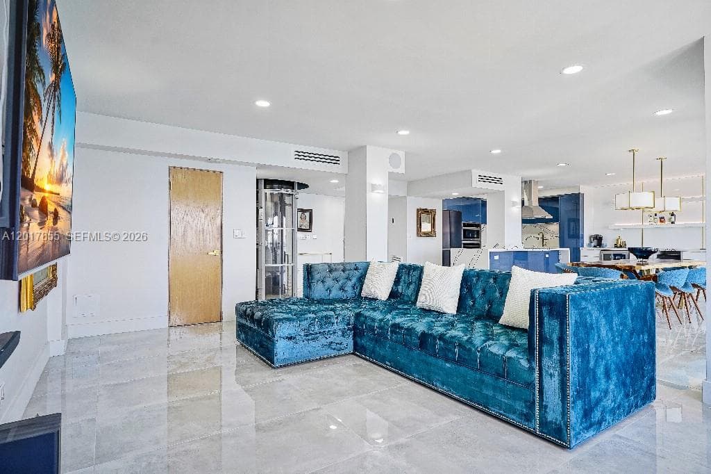 JOCKEY CLUB CONDO · #7E in Miami - Photo 6