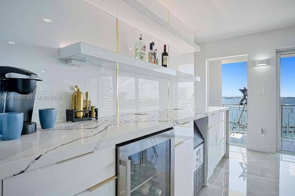 JOCKEY CLUB CONDO · #7E in Miami - Photo 3