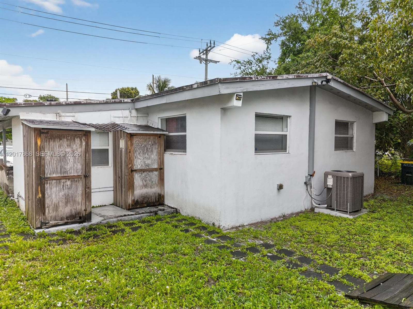 726 Phippen Waiters Rd photo 15