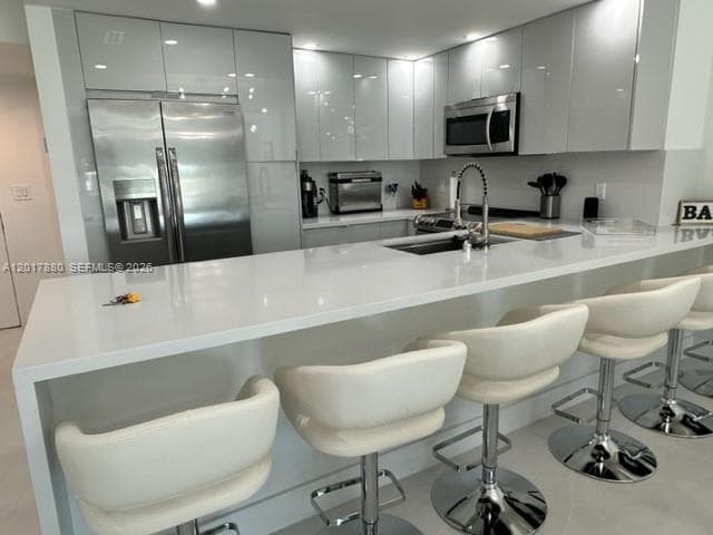 THE CARRIAGE HOUSE CONDO · #128 in Miami Beach - Photo 17