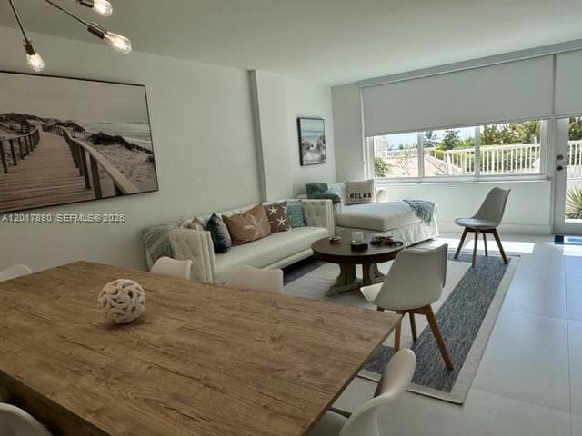 THE CARRIAGE HOUSE CONDO · #128 in Miami Beach - Photo 18