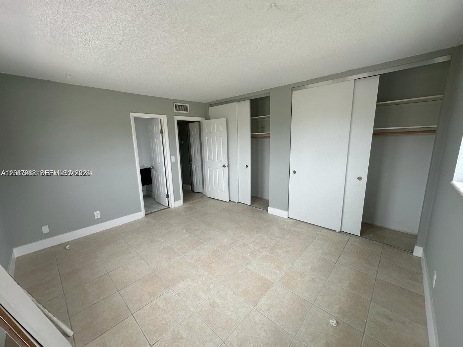 LSOLEI AT HALLANDALE BEACH · #201 in Hallandale Beach - Photo 5