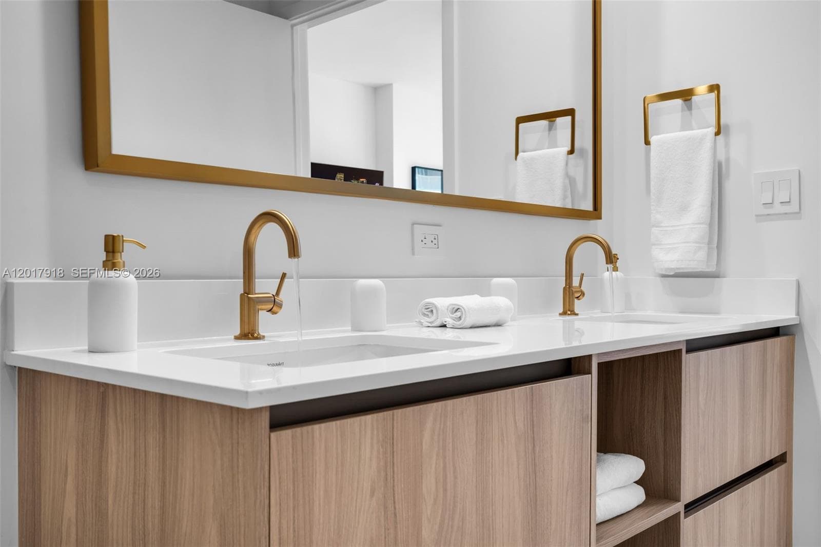 Viceroy Brickell Residences · #1601 in Miami - Photo 17