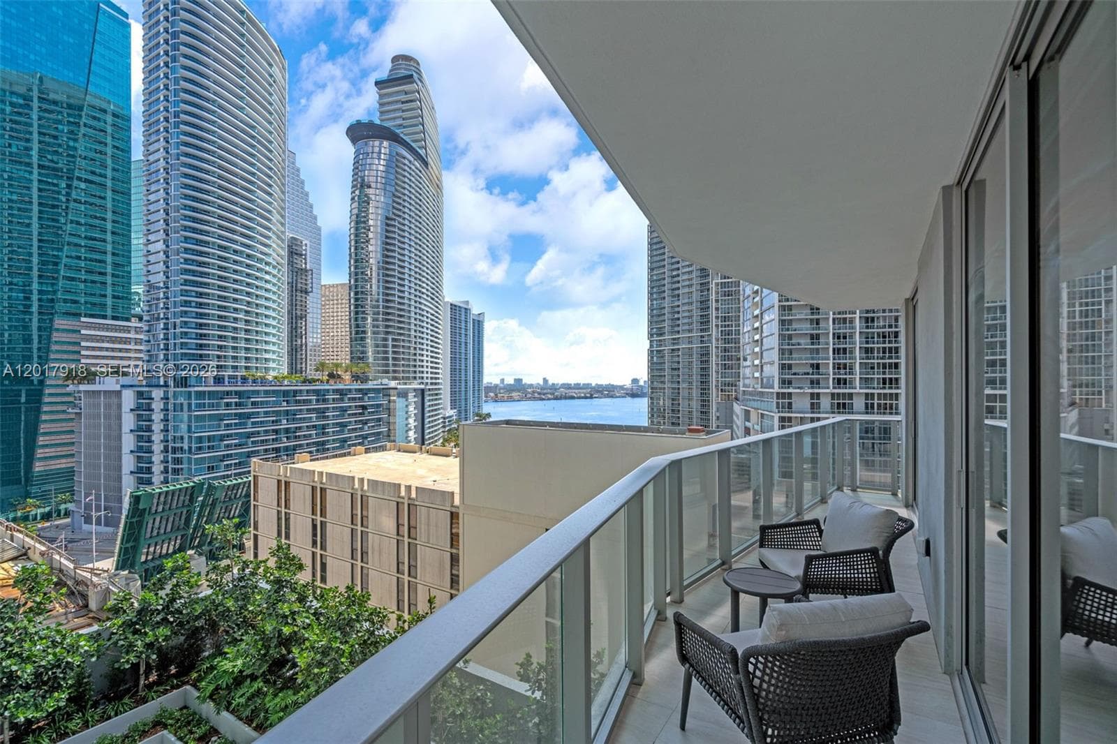 Viceroy Brickell Residences · #1601 in Miami - Photo 3