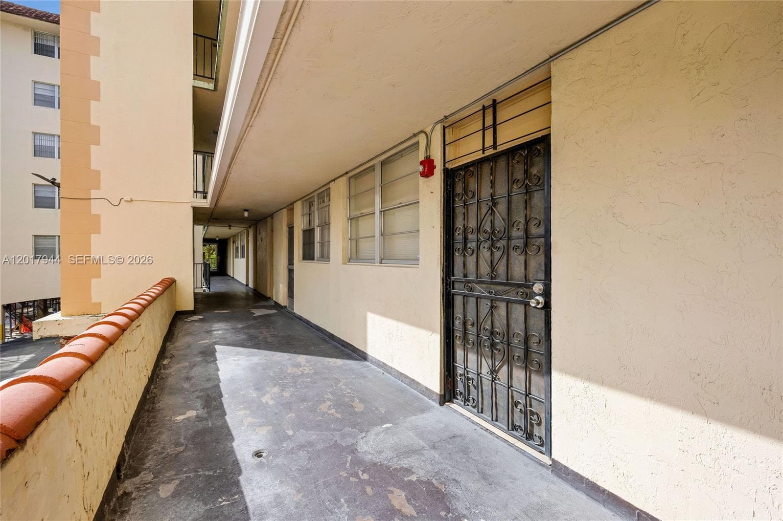 12590 CORONADO TOWERS CON · #208 in North Miami - Photo 3