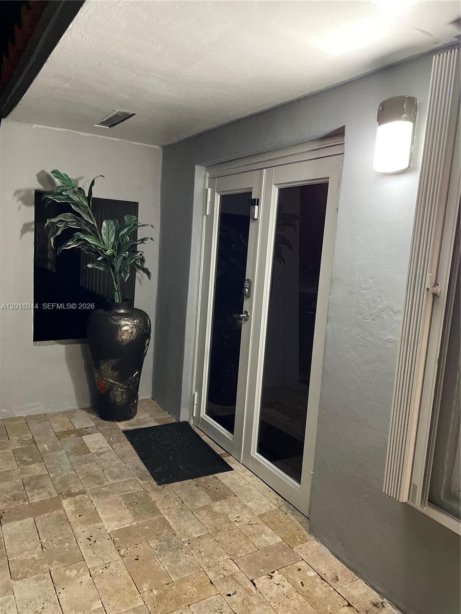 9260 SW 164th St photo 5