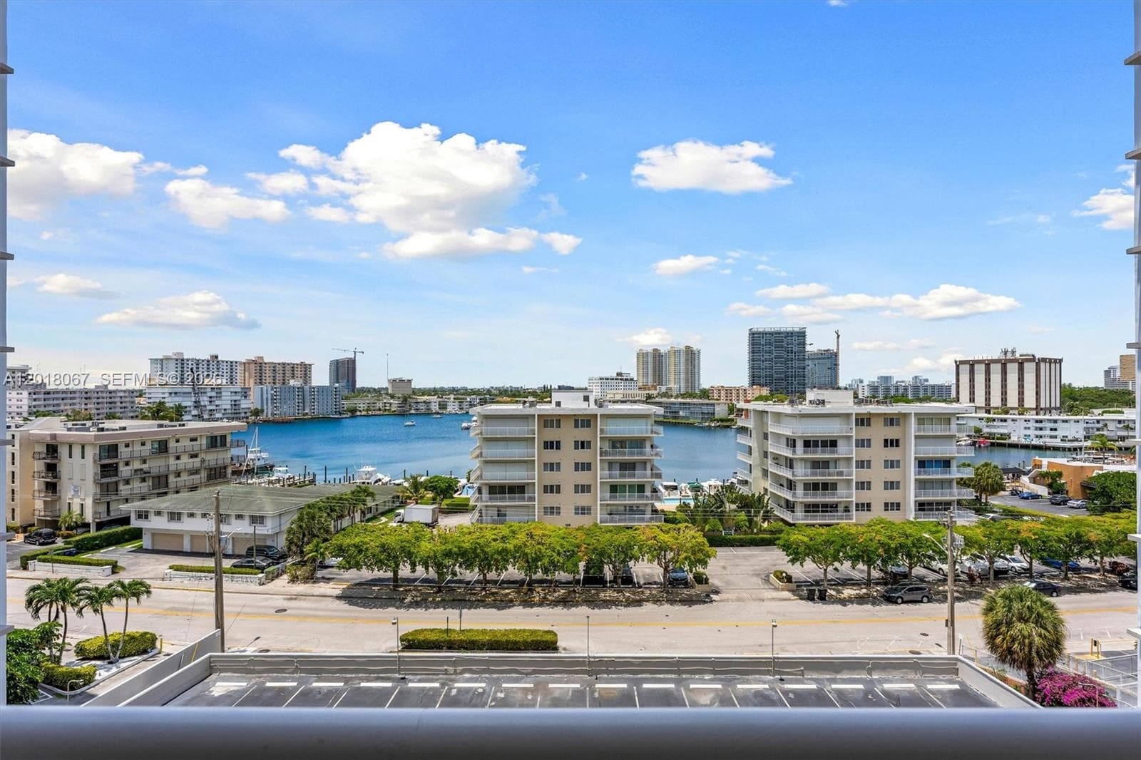 Golden Condo · #707 in Hallandale Beach - Photo 42