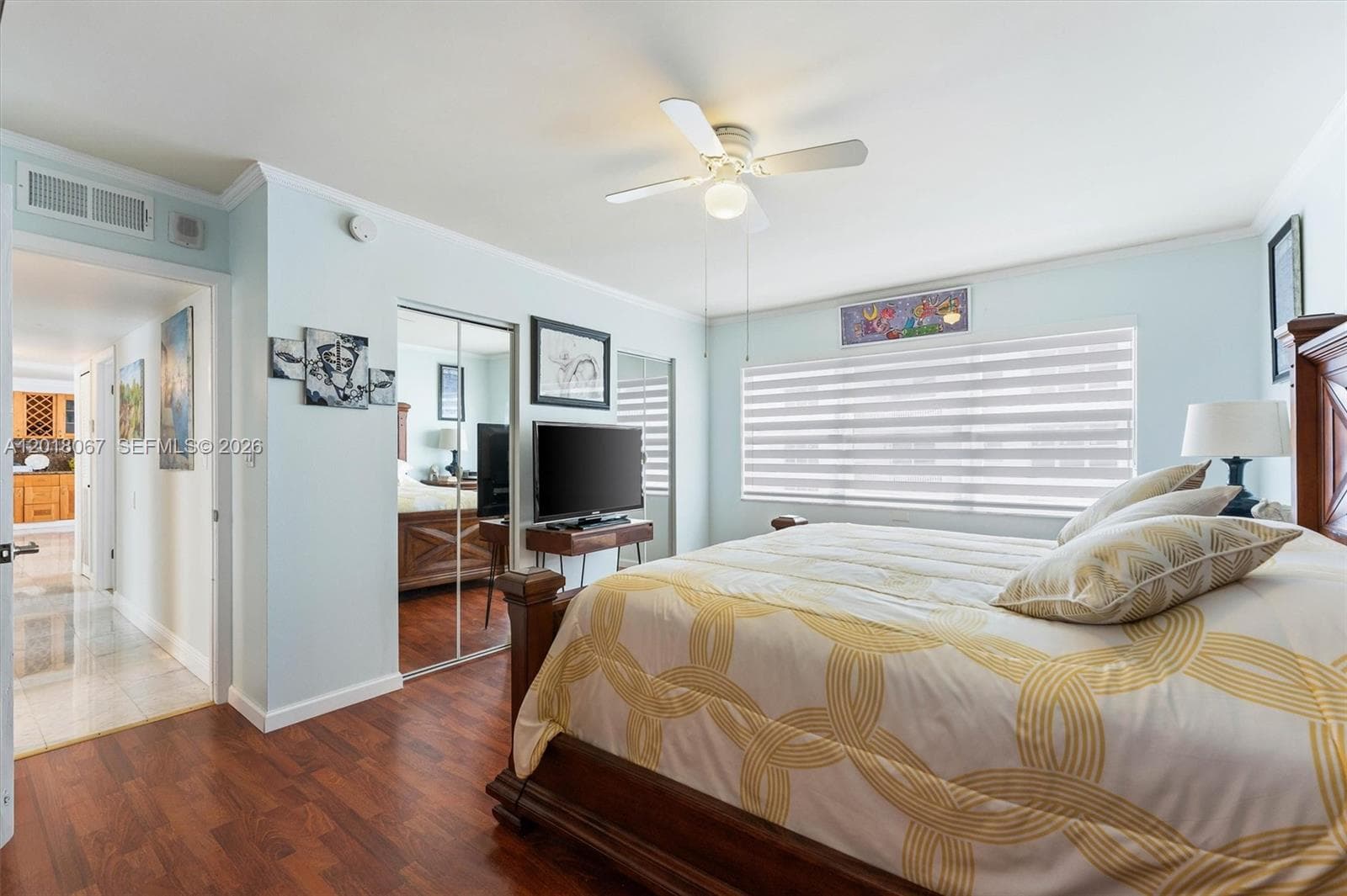 Golden Condo · #707 in Hallandale Beach - Photo 24