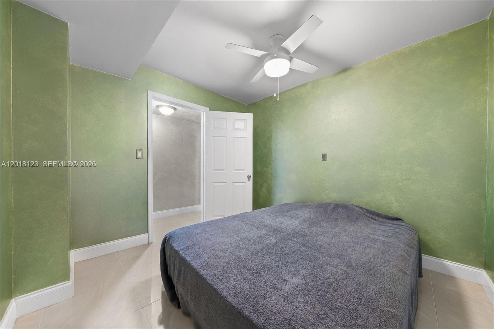 OCEANVIEW PARK CONDO · #1025 in Hallandale Beach - Photo 17