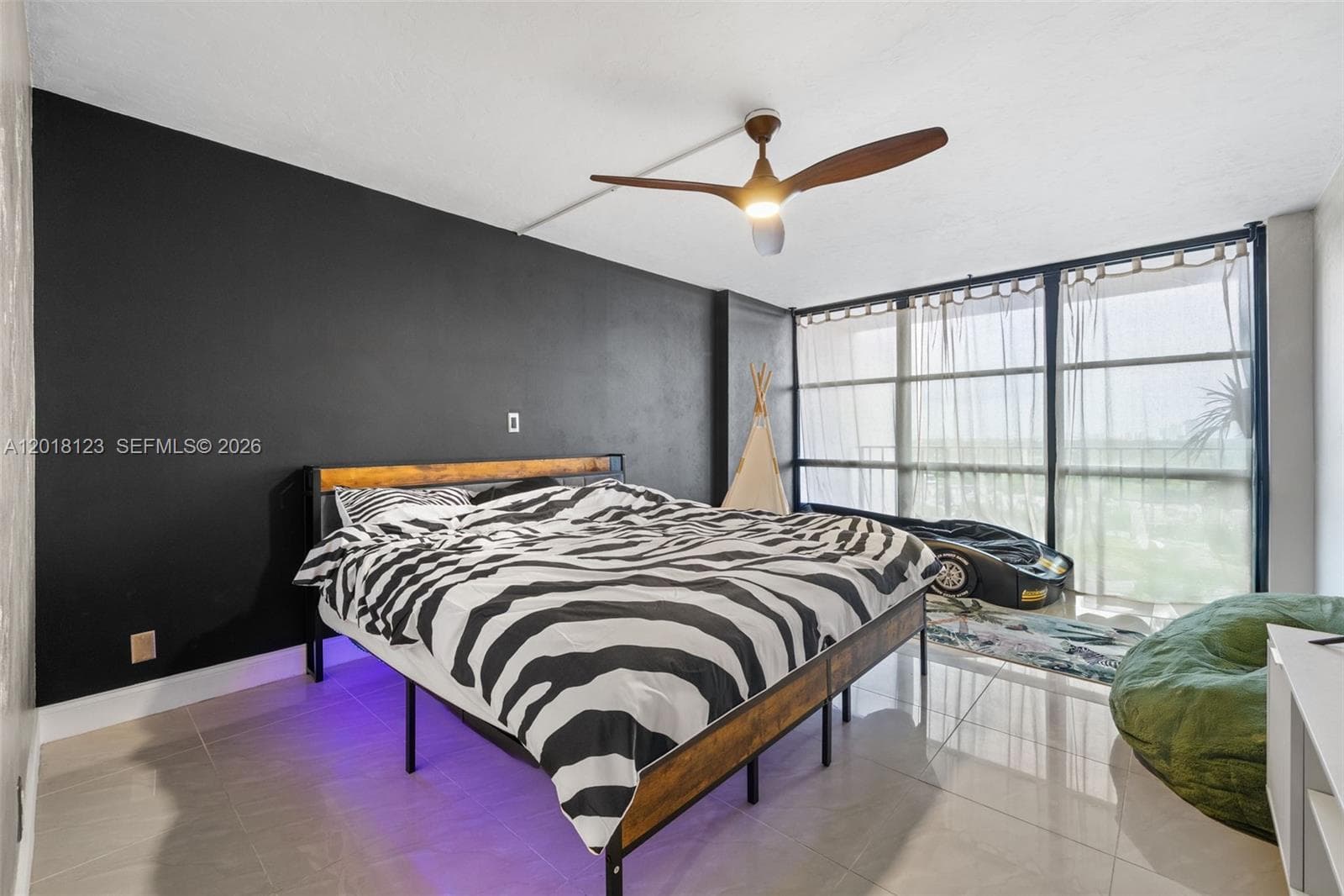 OCEANVIEW PARK CONDO · #1025 in Hallandale Beach - Photo 12