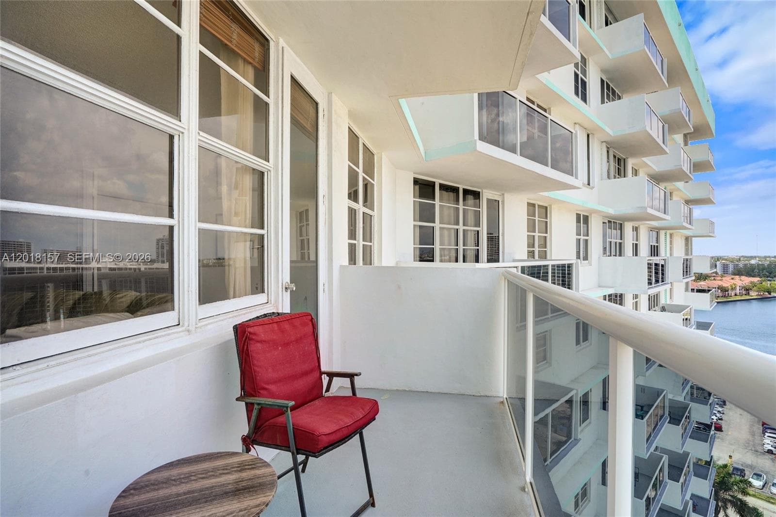 SEA AIR TOWERS CONDO · #1419 in Hollywood - Photo 16