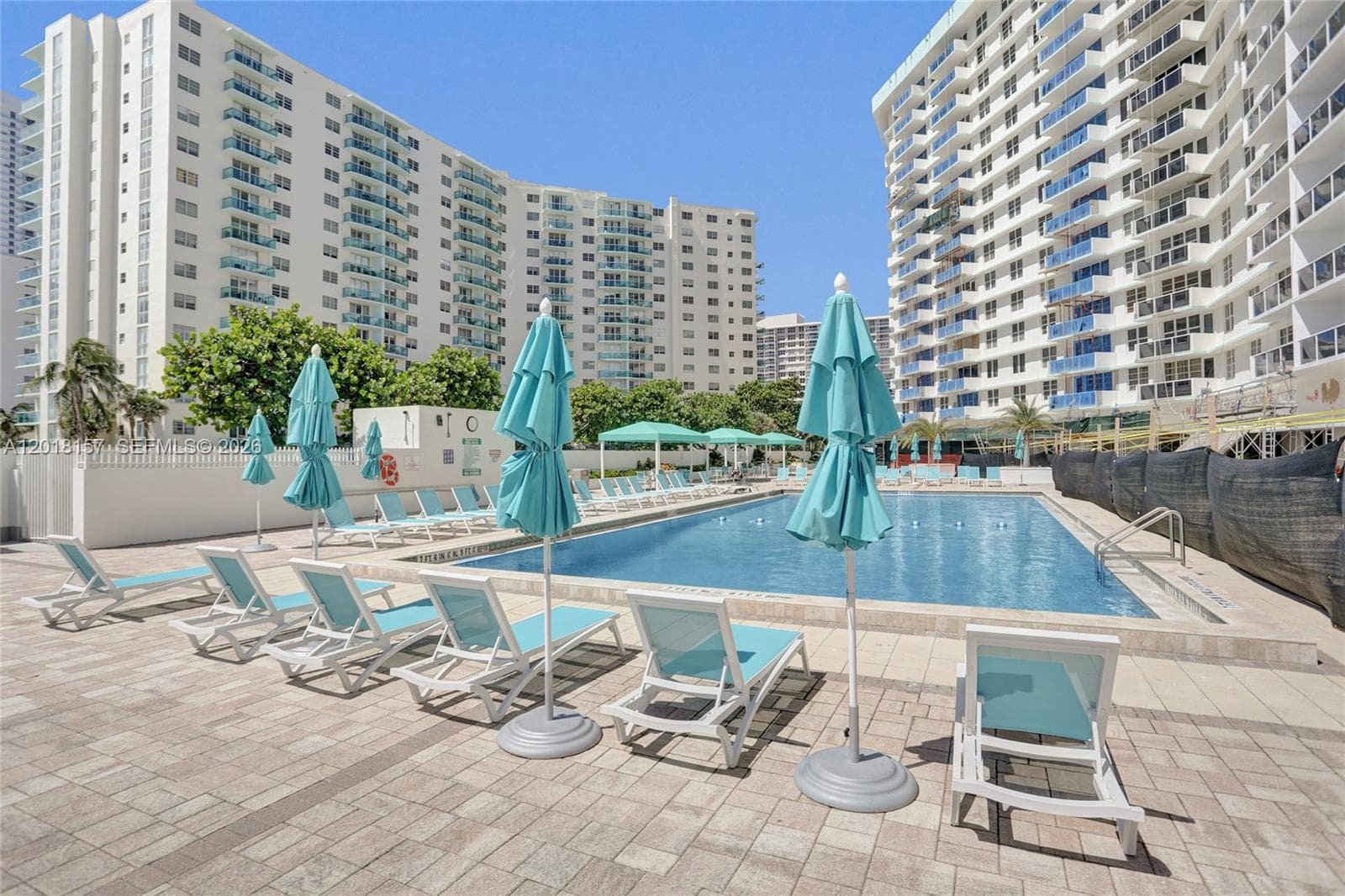 SEA AIR TOWERS CONDO · #1419 in Hollywood - Photo 3
