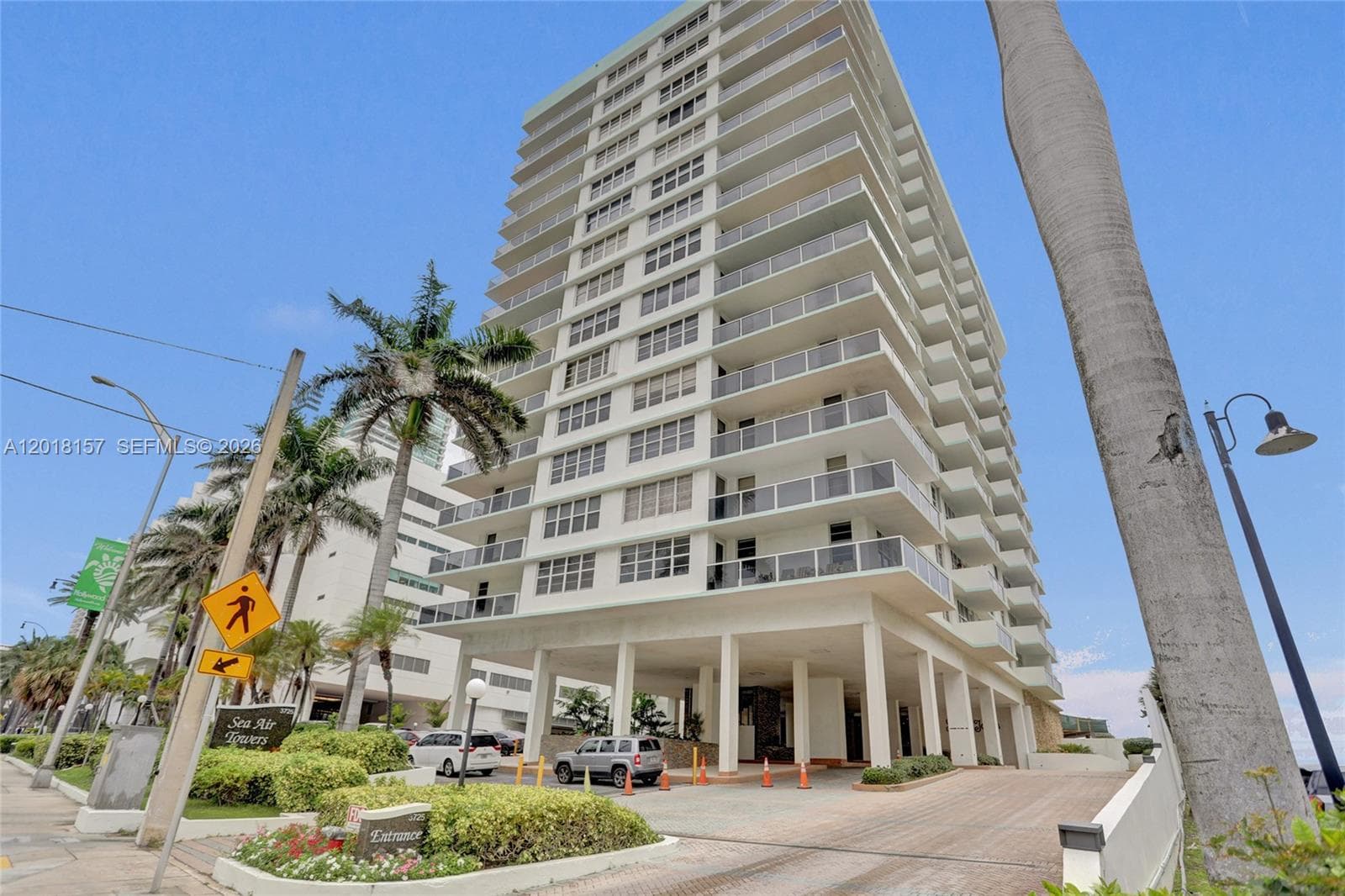 SEA AIR TOWERS CONDO · #1419 in Hollywood - Photo 1