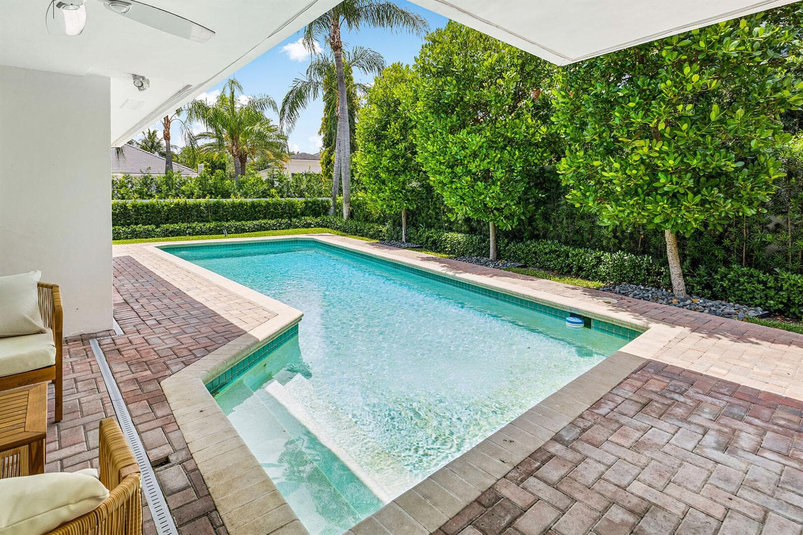 1251_Thatch_Palm_Drive_17