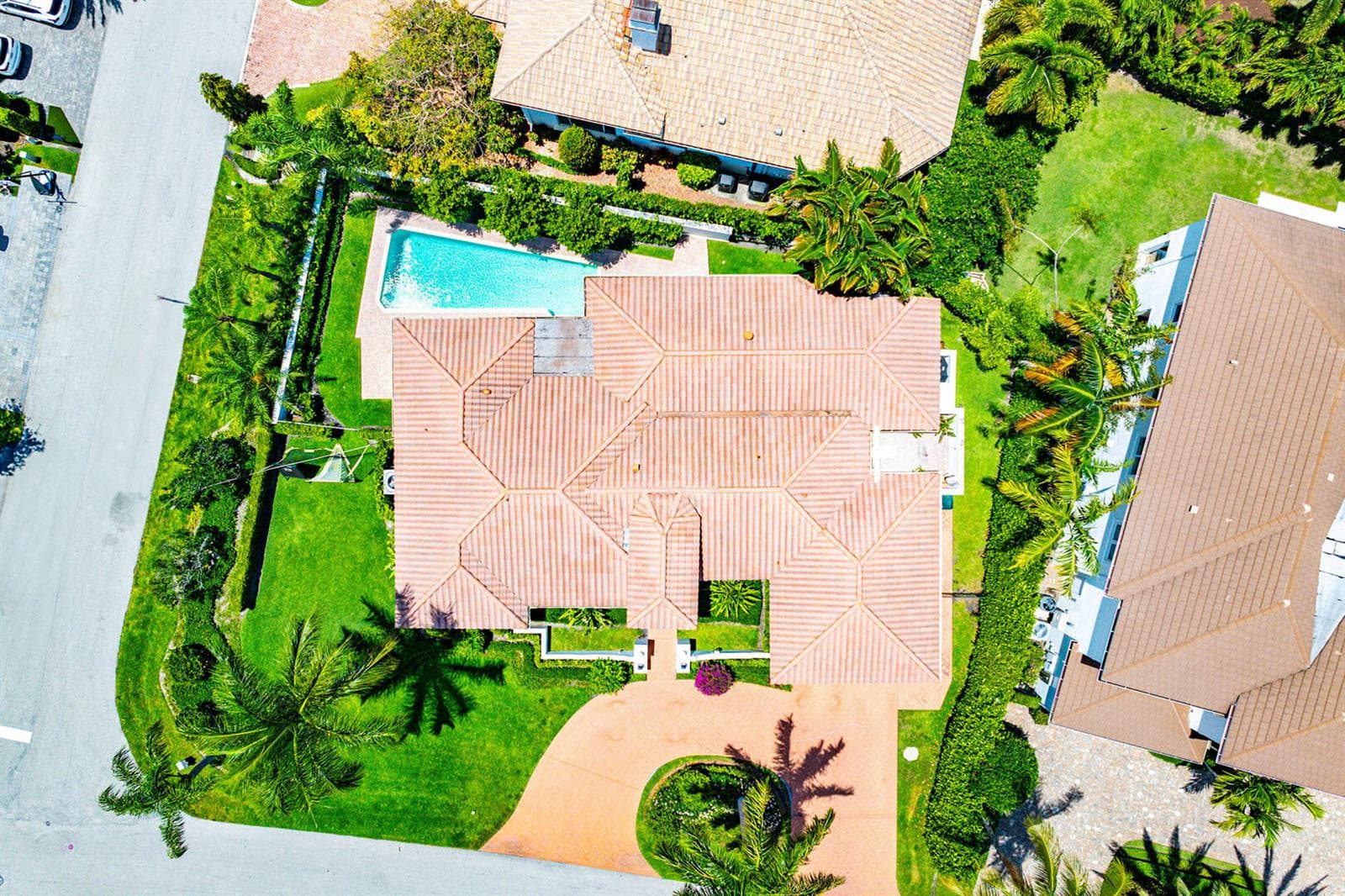 1251_Thatch_Palm_Drive_Aerial_06