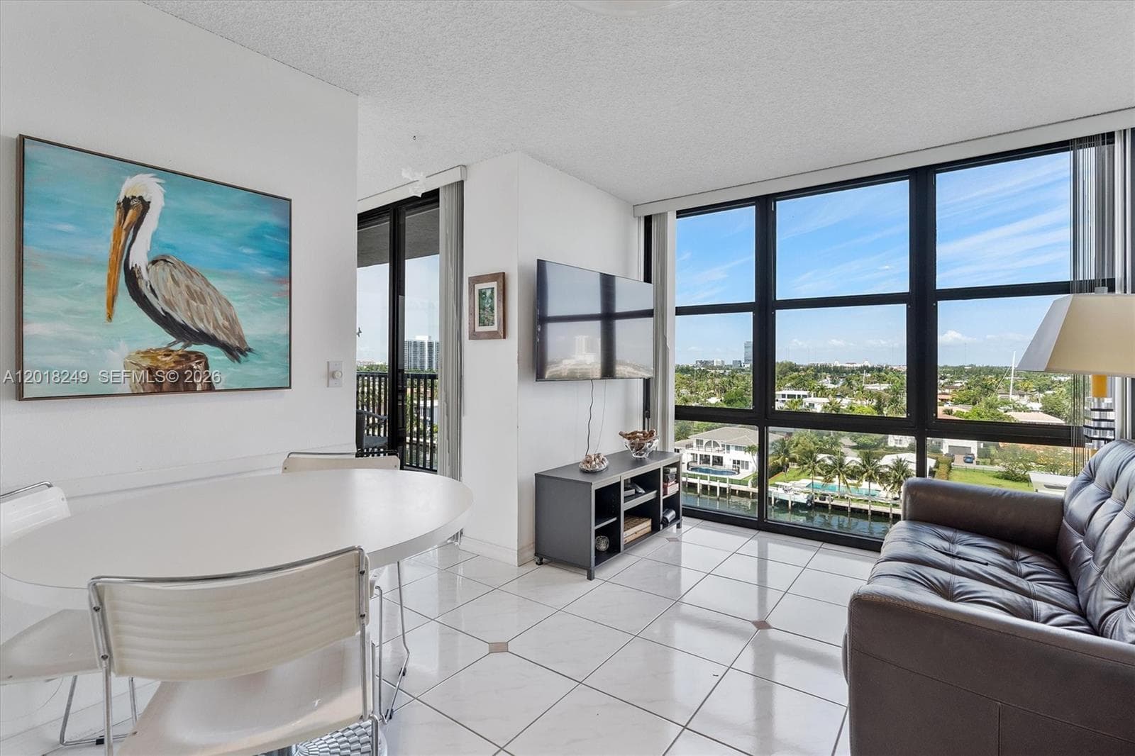 Avant Garde · #910 in Hallandale Beach - Photo 12