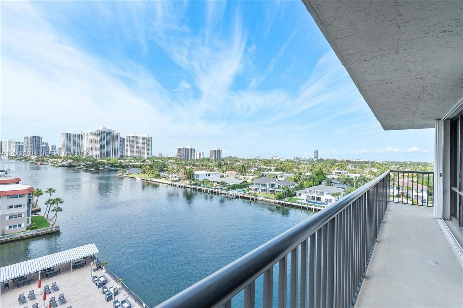 Avant Garde · #910 in Hallandale Beach - Photo 8