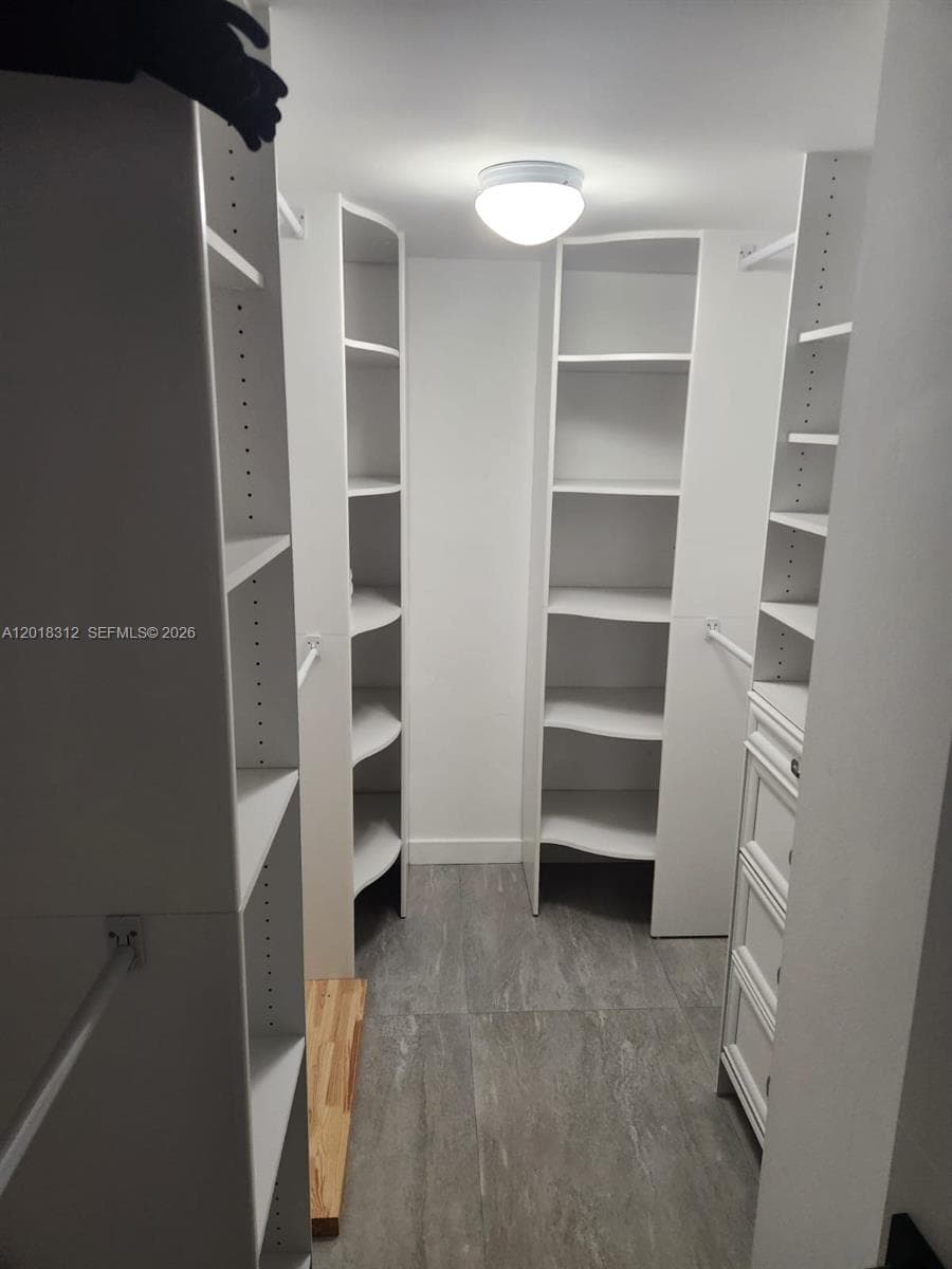 LAKE POINT TOWER CONDOMIN · #409 in Hallandale Beach - Photo 6