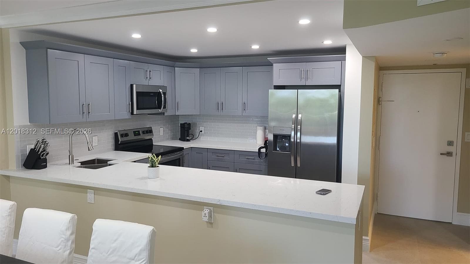 LAKE POINT TOWER CONDOMIN · #409 in Hallandale Beach - Photo 24