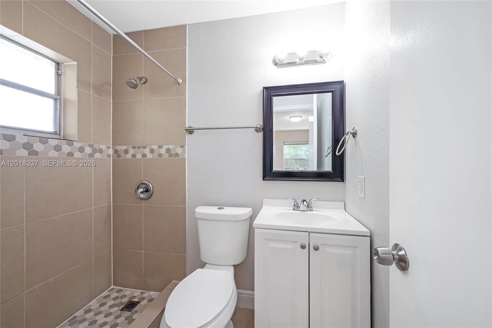 429 Avenida Hermosa photo 17