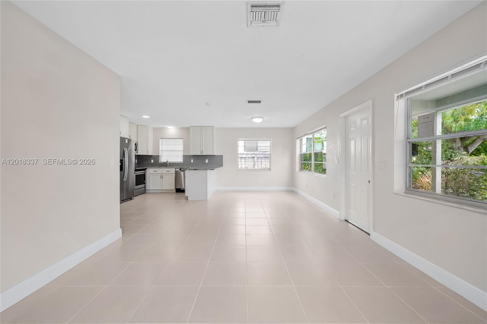 429 Avenida Hermosa photo 9