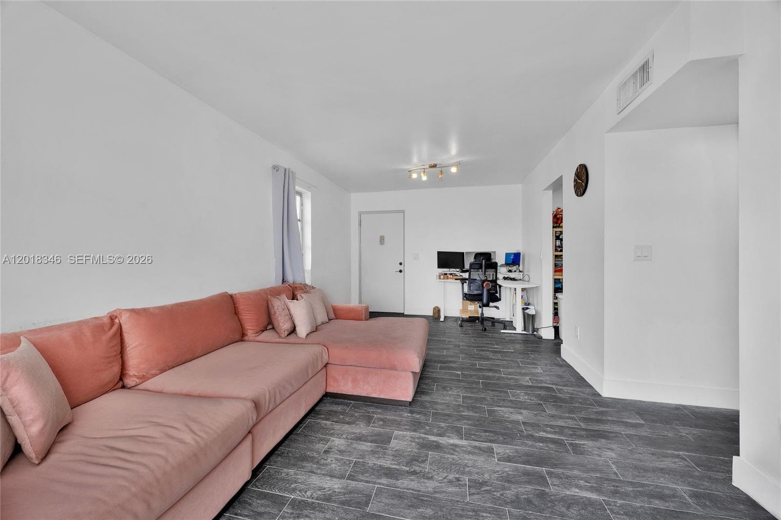 MIRAMAR TERRACE CONDO · #401 in Miami - Photo 3