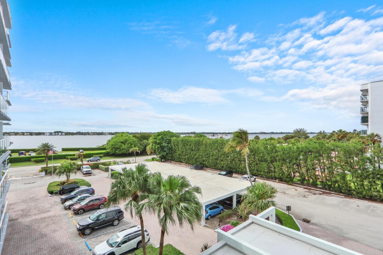 Balcony View of Intracoastal
