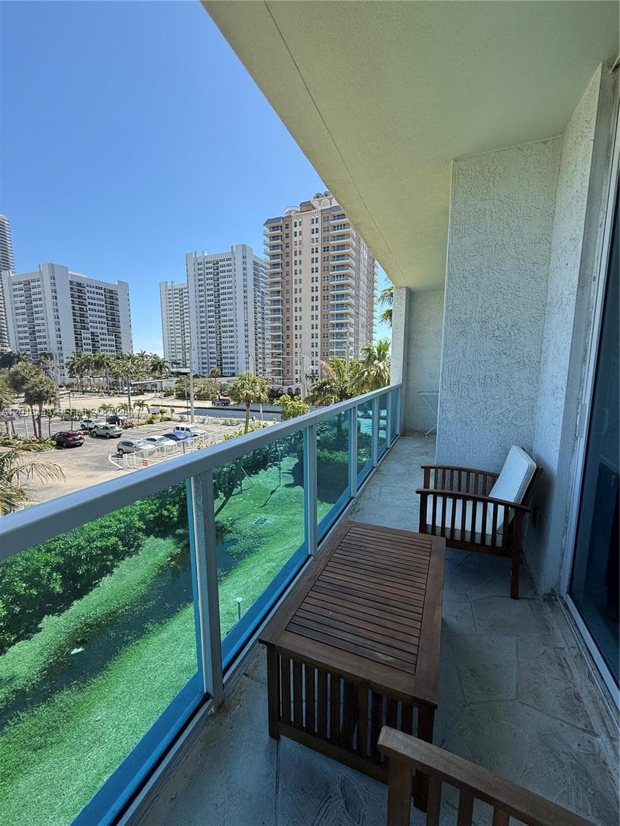 OCEAN MARINE YACHT CLUB · #312 in Hallandale Beach - Photo 18