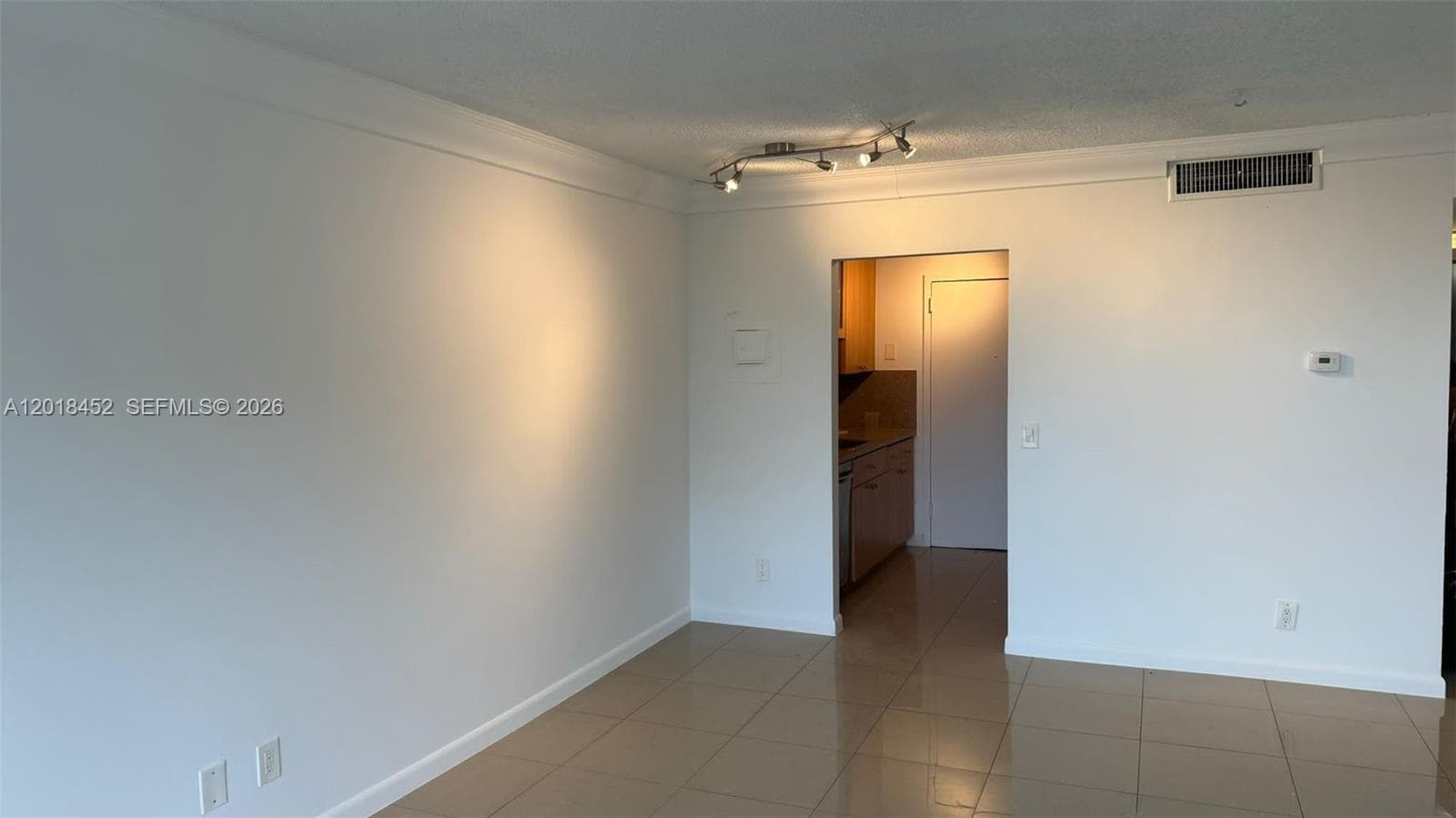 Keystone towers · #303 in North Miami - Photo 13