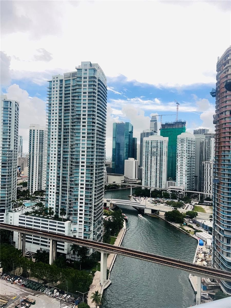 Latitude on the River · #2805 in Miami - Photo 1